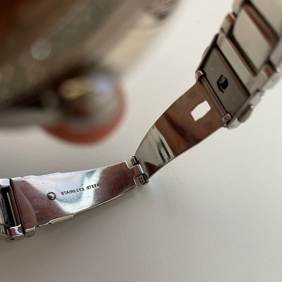 Michael Kors Silver Watch - Picture 3 of 3